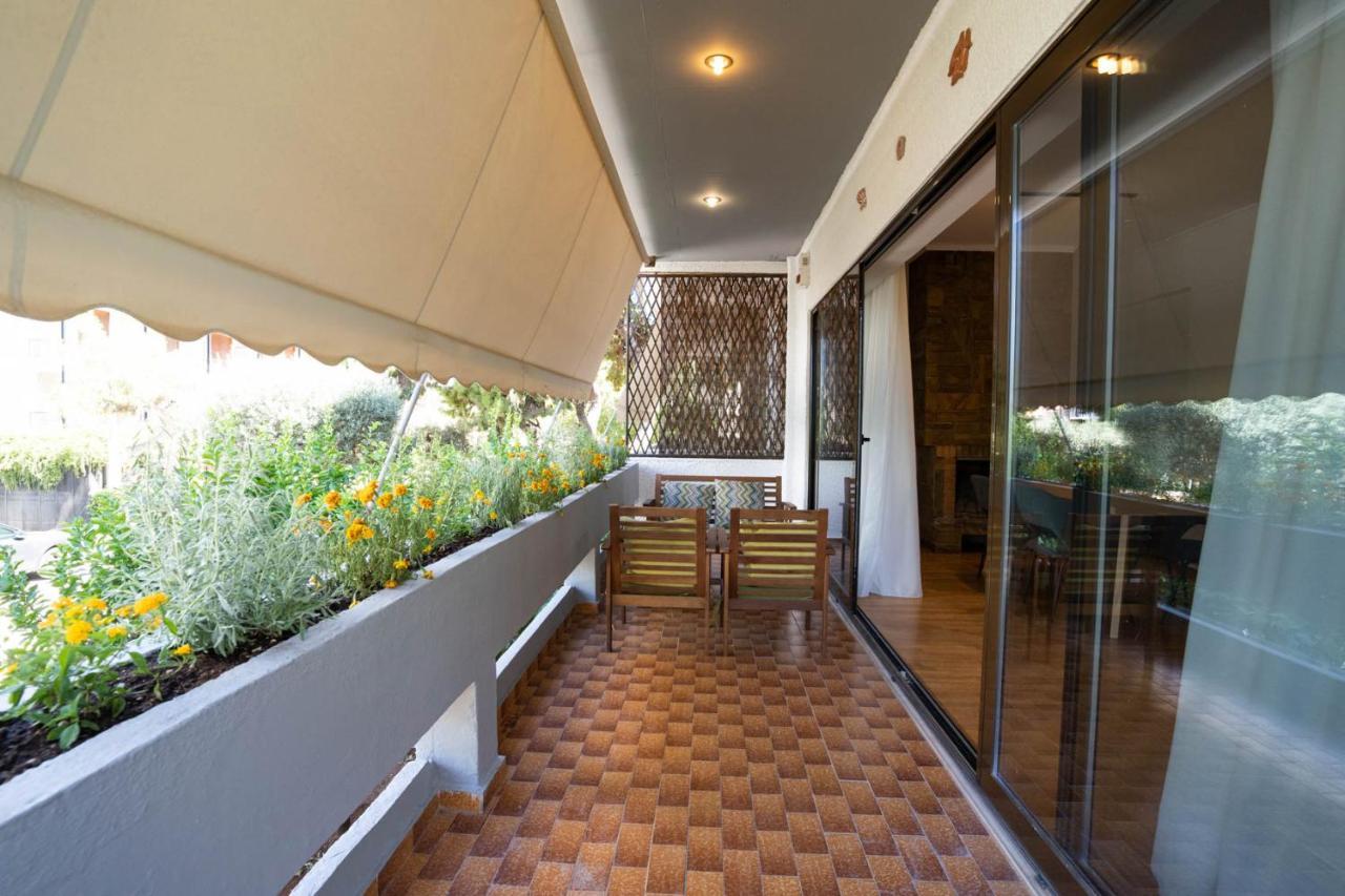 Athensblues Glyfada Premium *